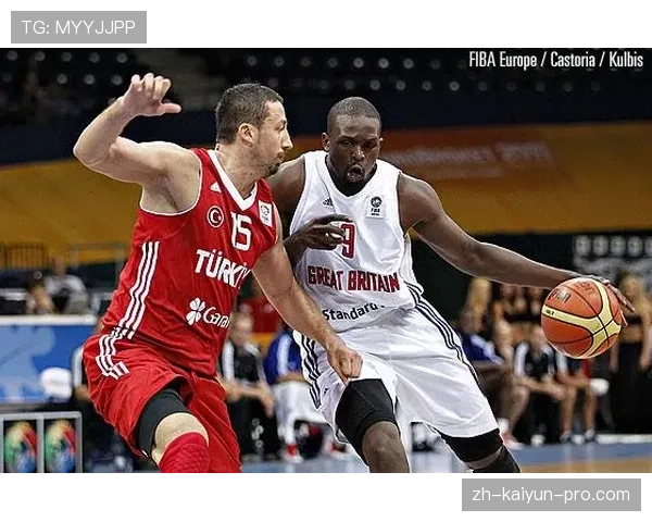 卢尔·邓无球跑动牵制防线，3D价值改变球队攻防结构