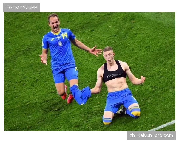 铲球规则：判罚关键在先触球与危险动作