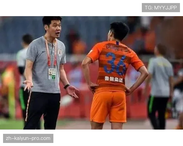 山东泰山防线站位问题频现，身后空当屡遭对手利用