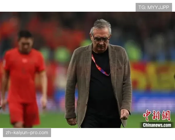 尤文图斯，争冠豪门陷入战术危机，究竟是主帅无能还是阵容老化？